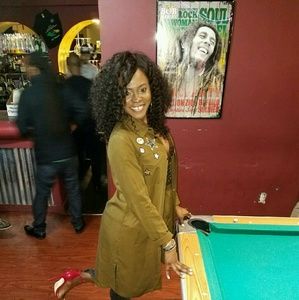 Meet your Posher, Tavia